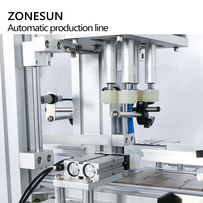 ZONESUN ZS-FAL180A7 Tappatrice di riempimento di liquidi in pasta con alimentatore per tappi vibranti